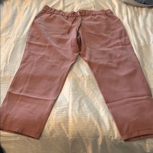 Lululemon On the Fly pants. Size 14